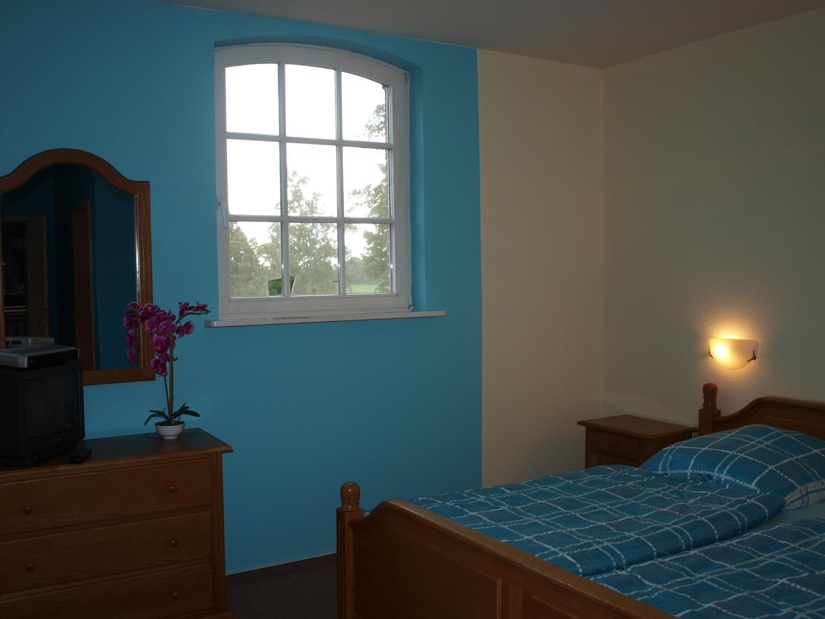 Hotel Gut Harlinghausen à Ovelgonne Chambre photo