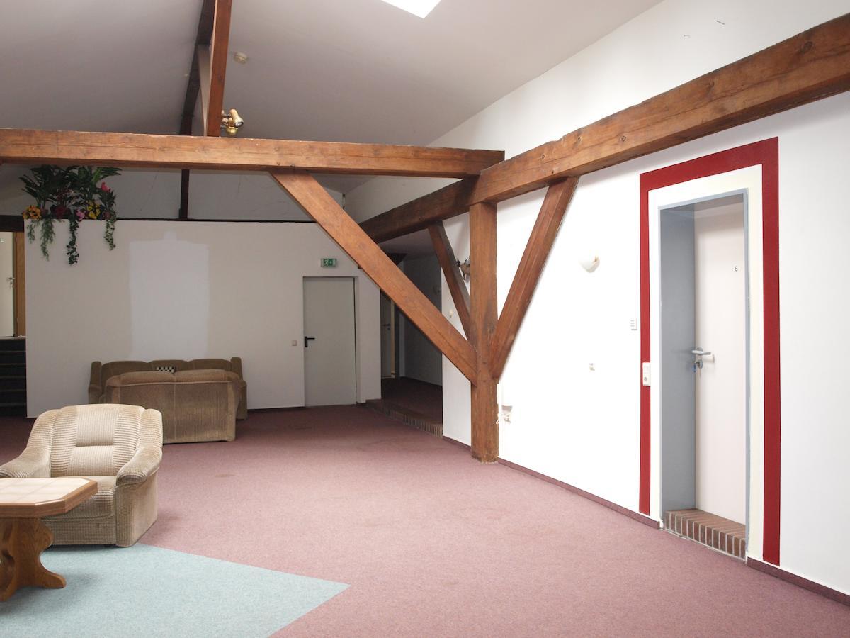 Hotel Gut Harlinghausen à Ovelgonne Extérieur photo